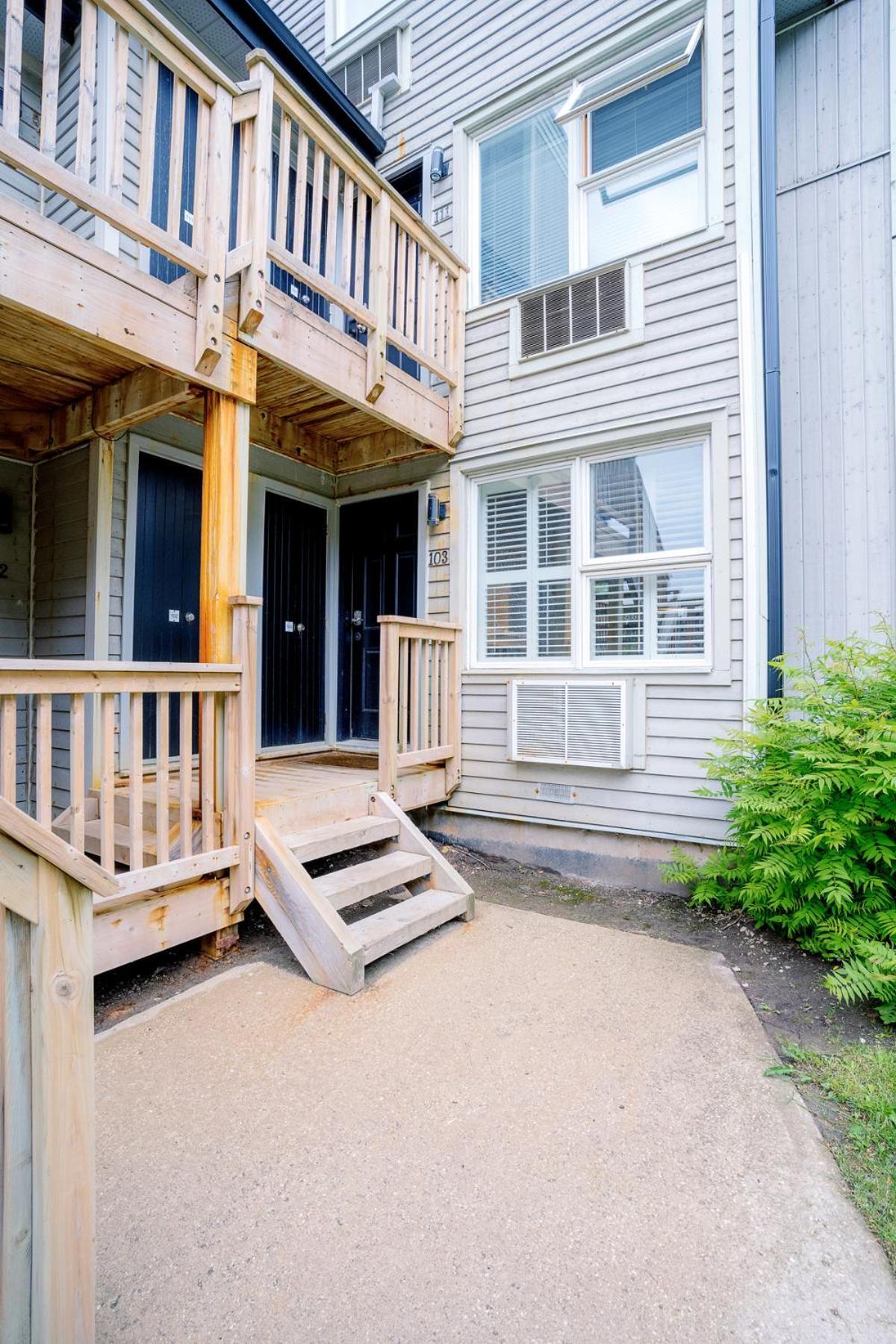Gorgeous Studio Condo In Blue Mountains Sleeps 4 ภายนอก รูปภาพ